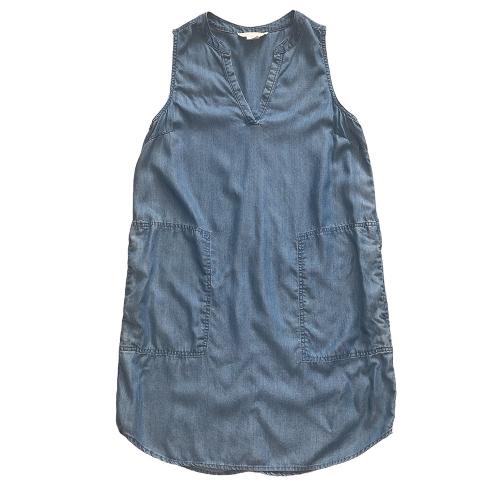 C & C California Women’s Dress Large Blue Denim Knee Length Sleeveless Pockets